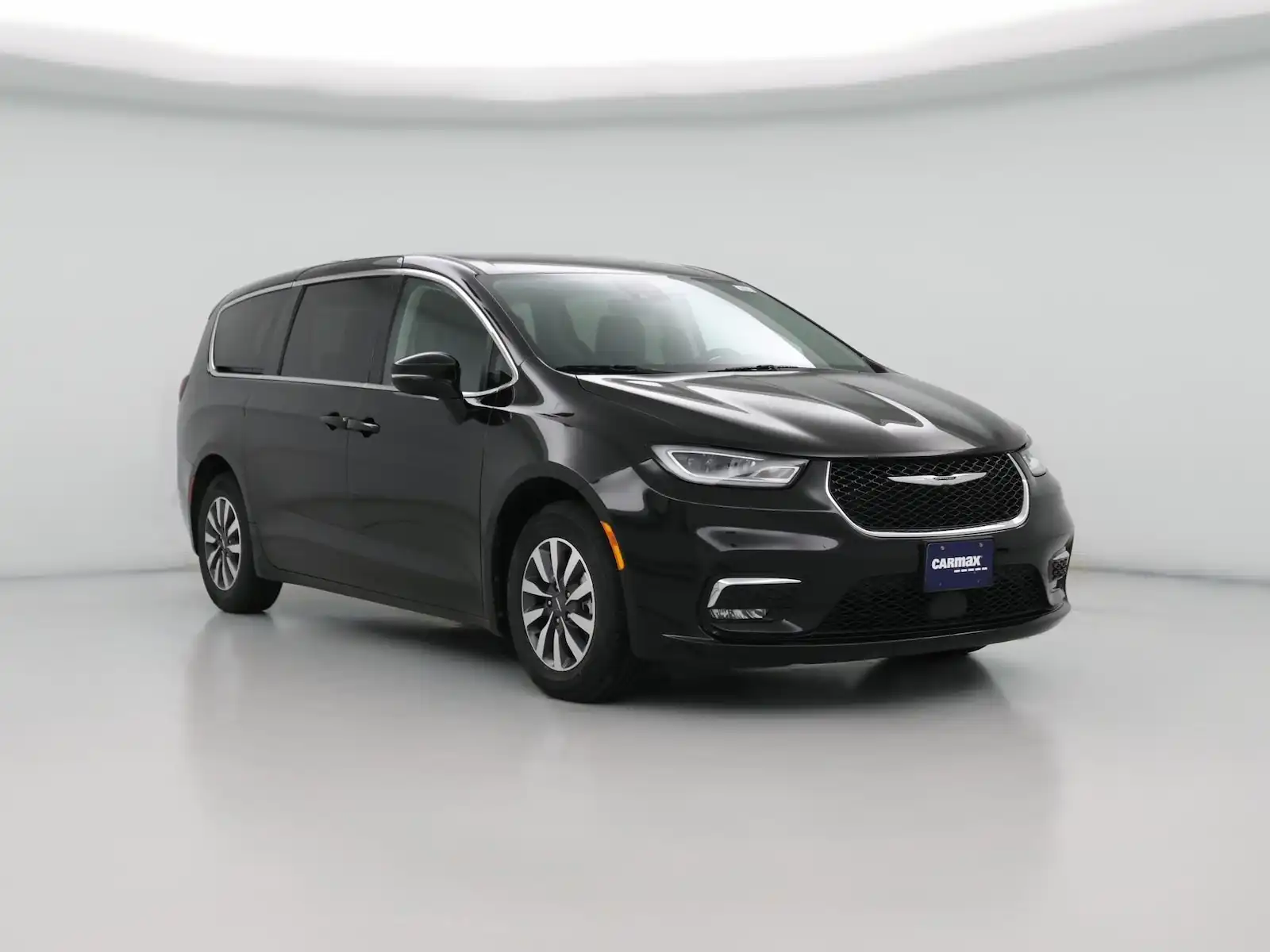 2024 Chrysler Pacifica Hybrid PHEV Select's photo