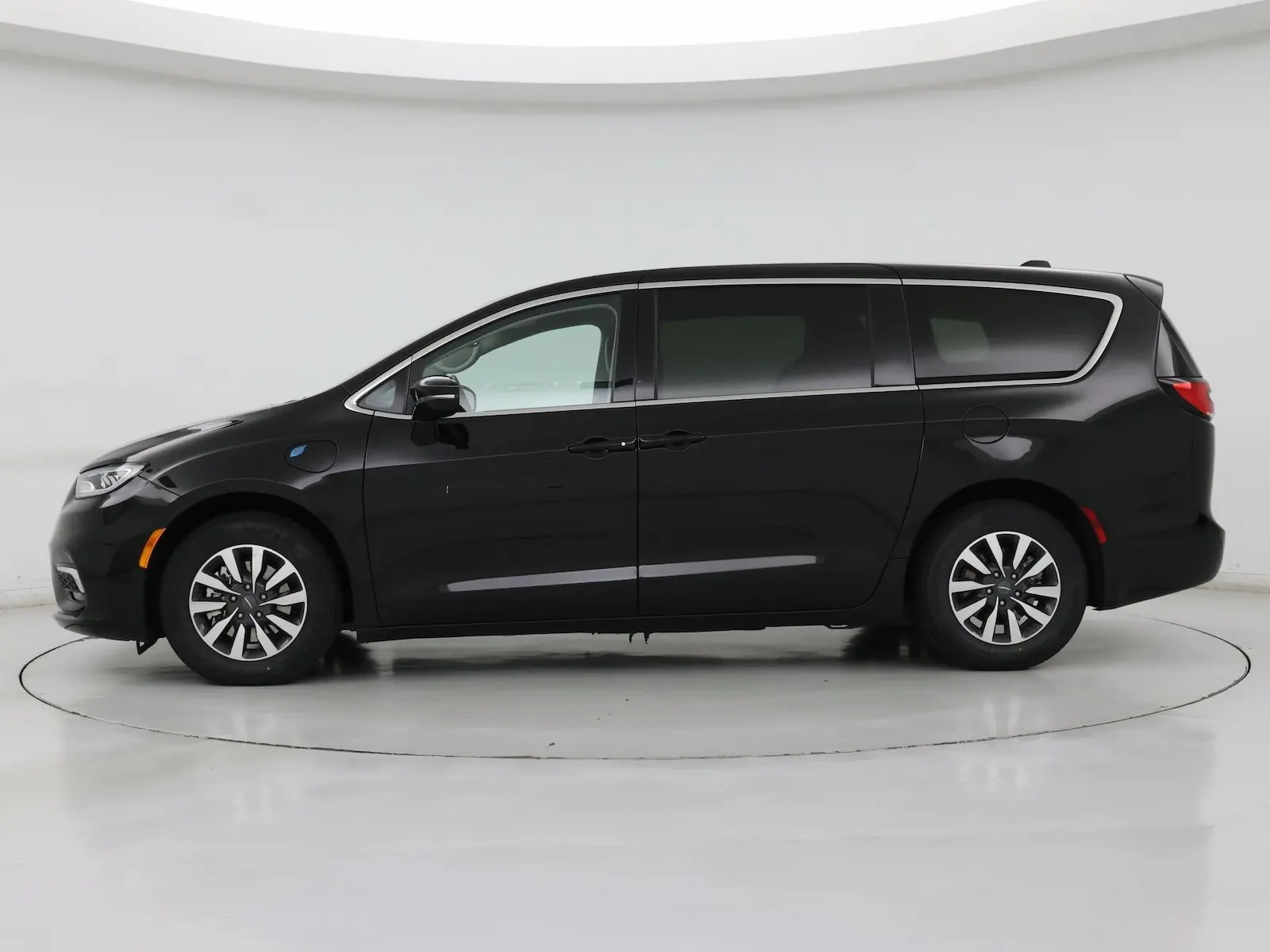 2024 Chrysler Pacifica Hybrid PHEV Select photo 4