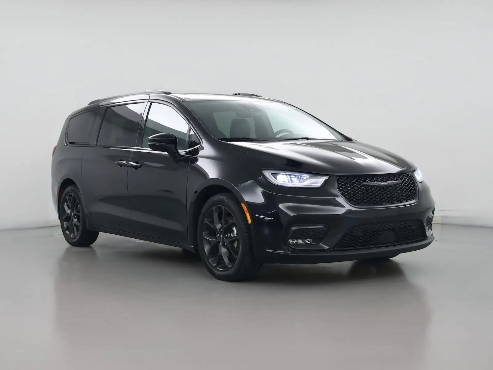 2023 Chrysler Pacifica Limited photo 1