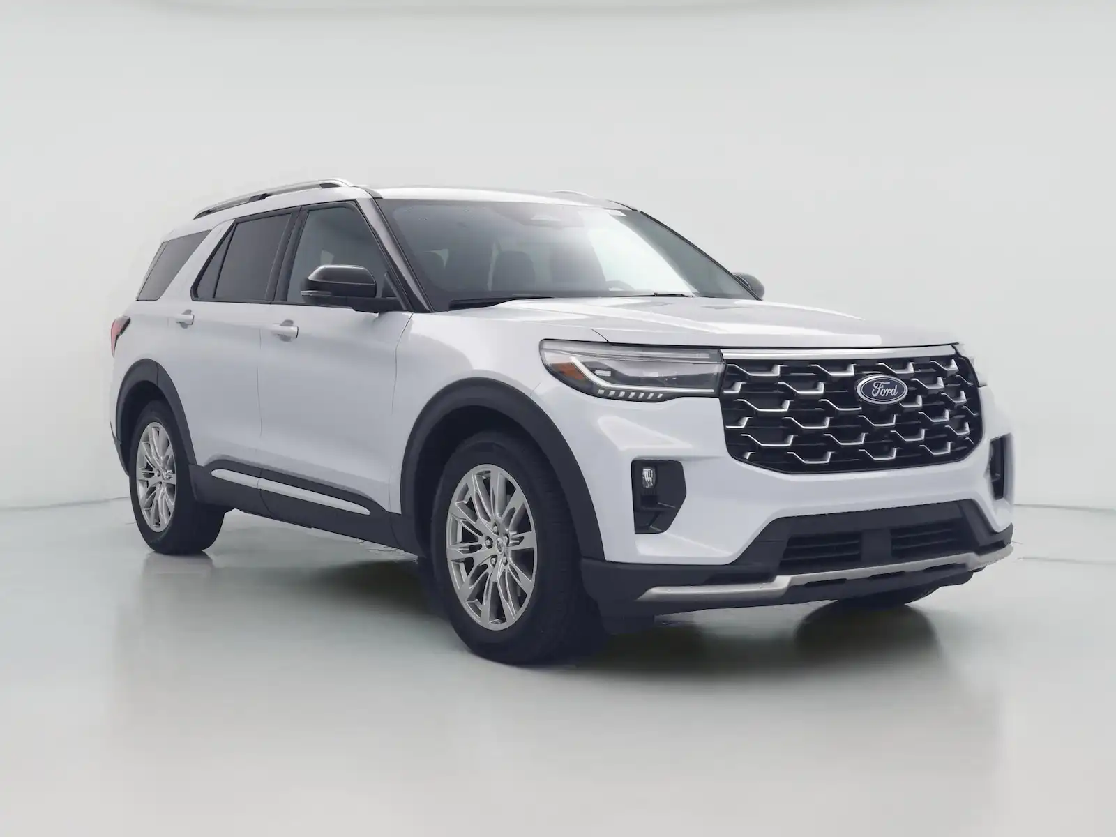 2025 Ford Explorer Platinum PL535's photo
