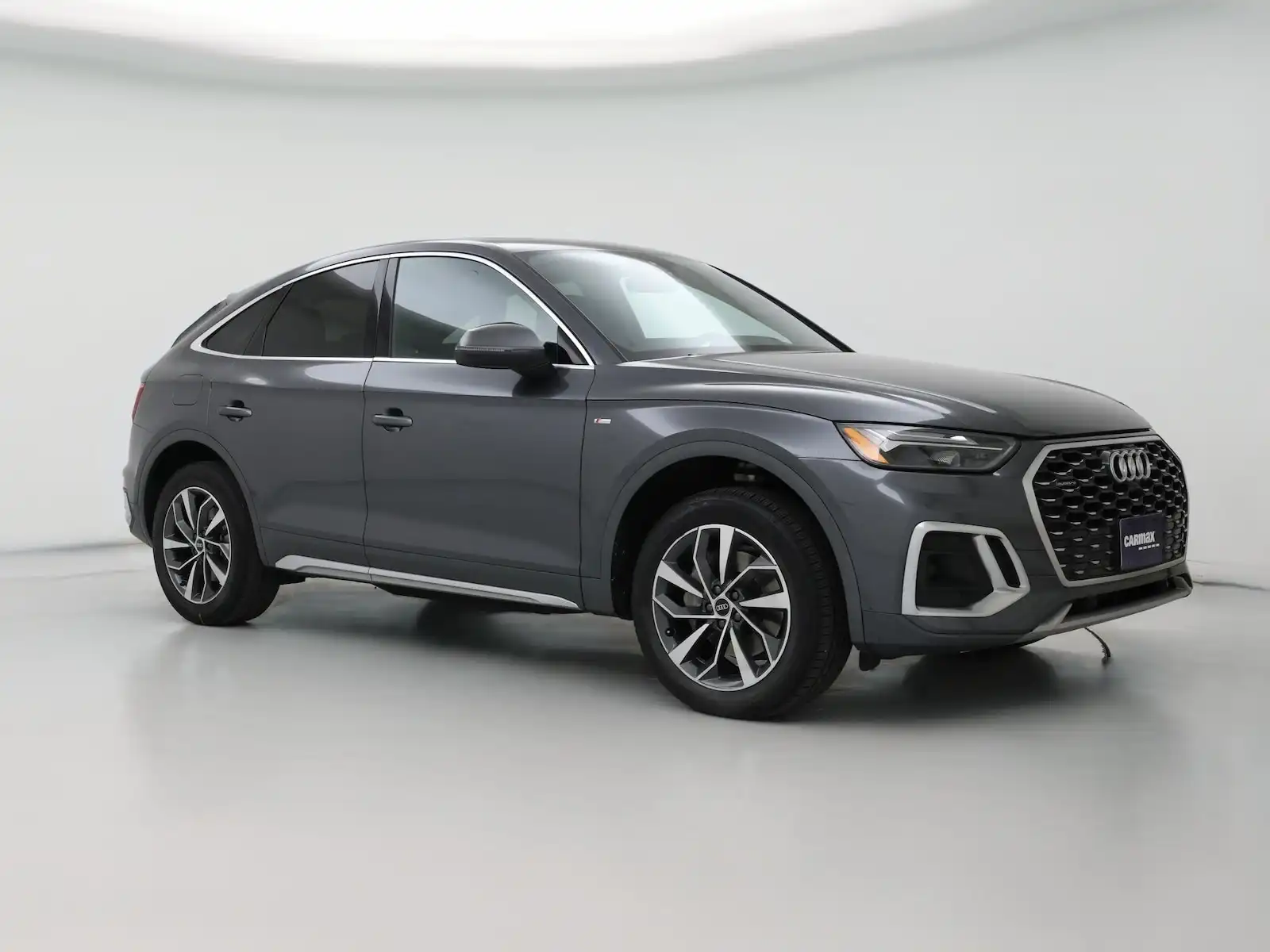 2023 Audi Q5 Sportback 45 Premium Plus's photo