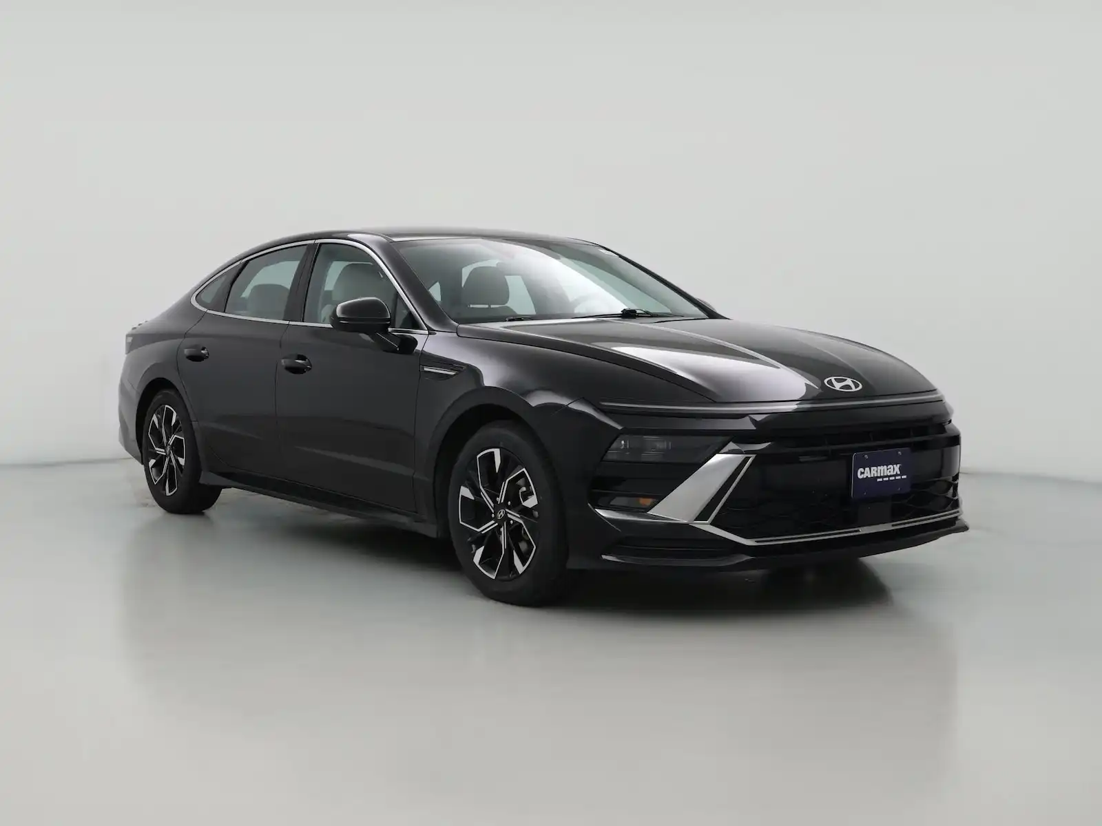 2025 Hyundai Sonata SEL's photo