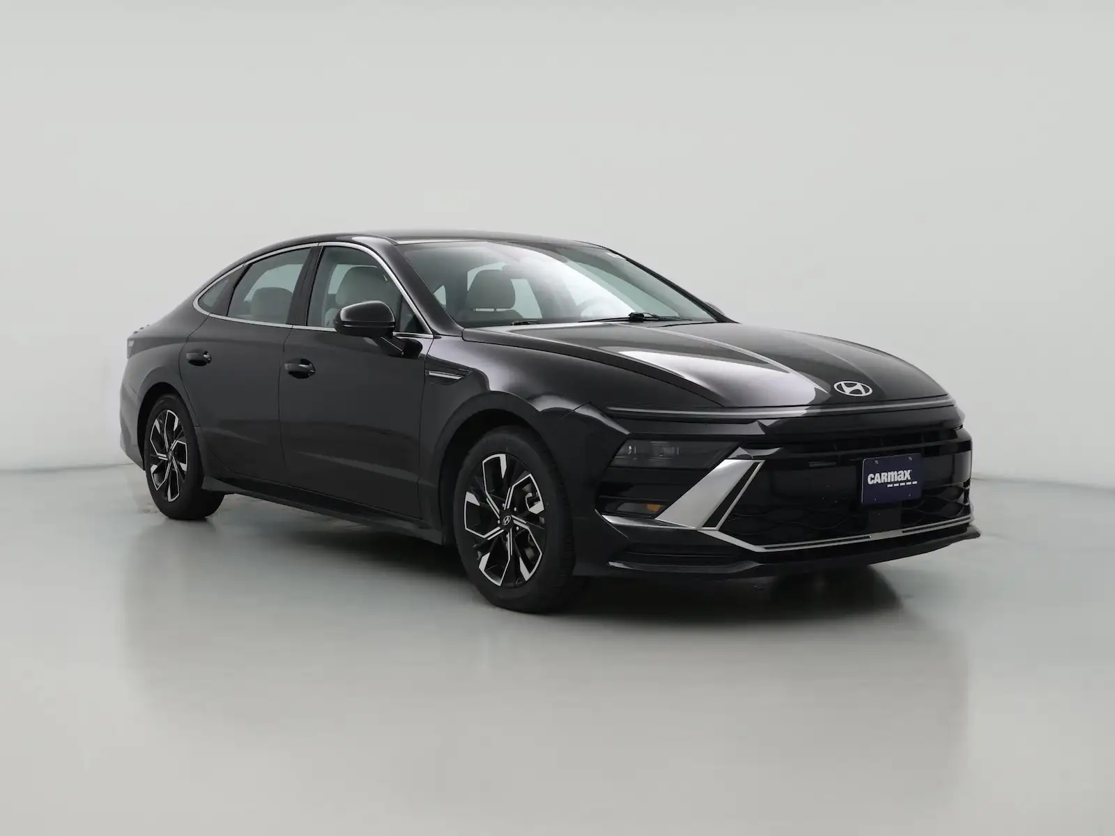 2025 Hyundai Sonata SEL's photo