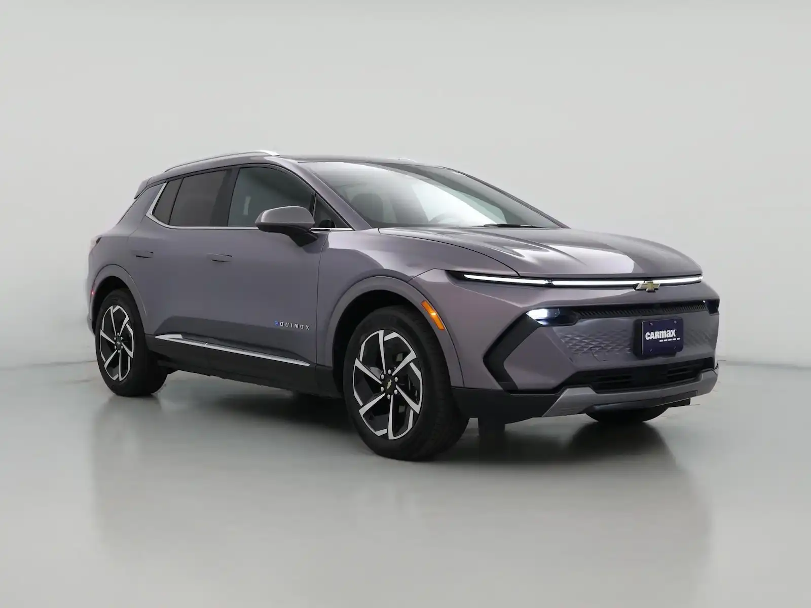 2024 Chevrolet Equinox EV 2LT FWD's photo