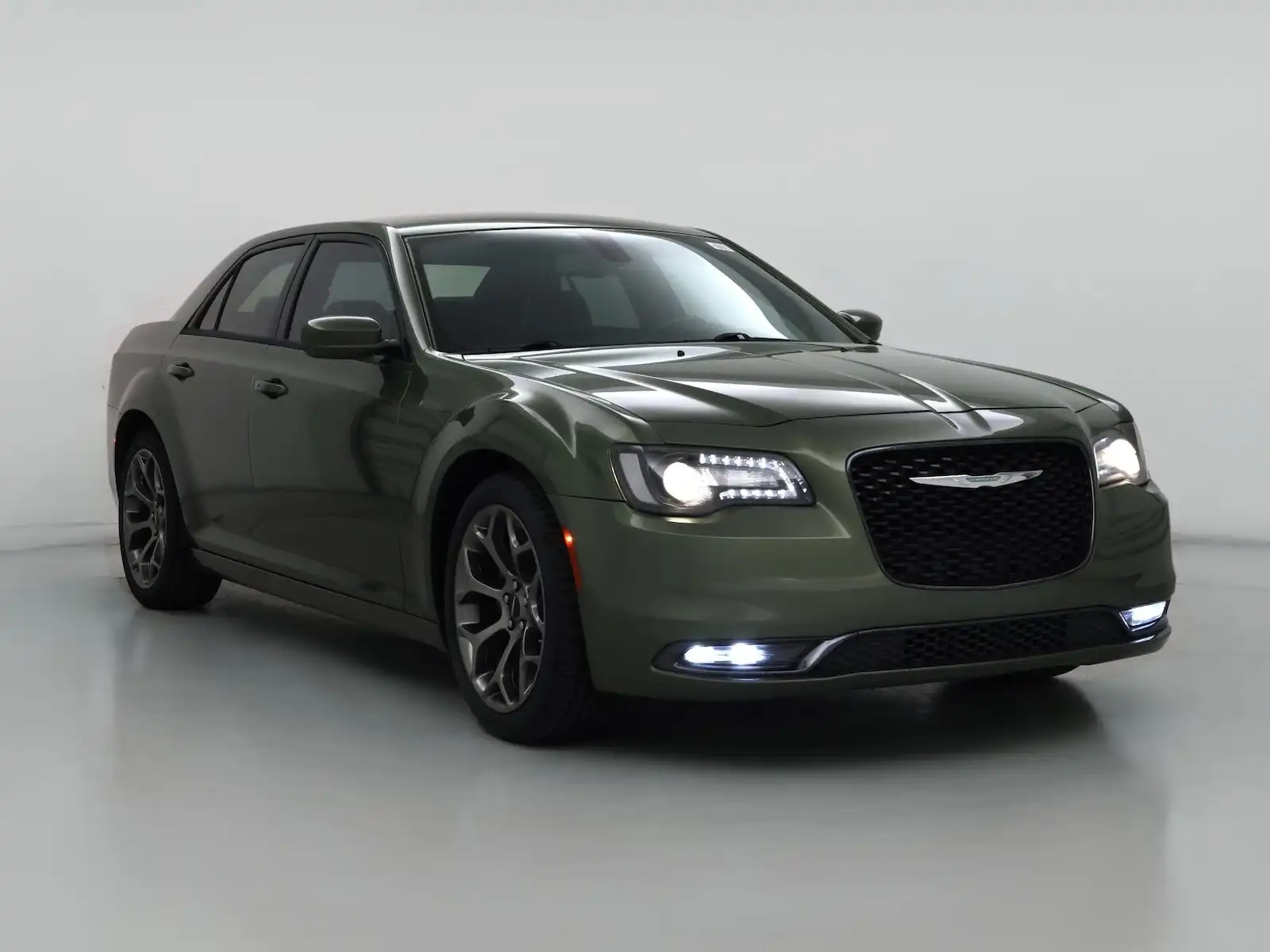 2018 Chrysler 300 S's photo