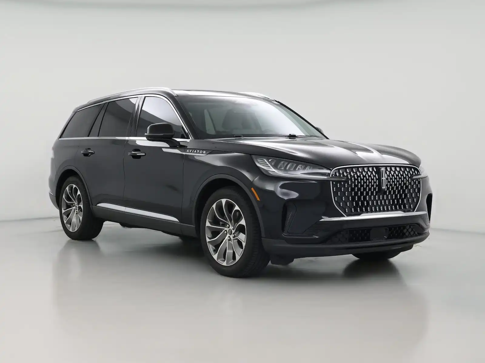2025 Lincoln Aviator Premiere RWD's photo