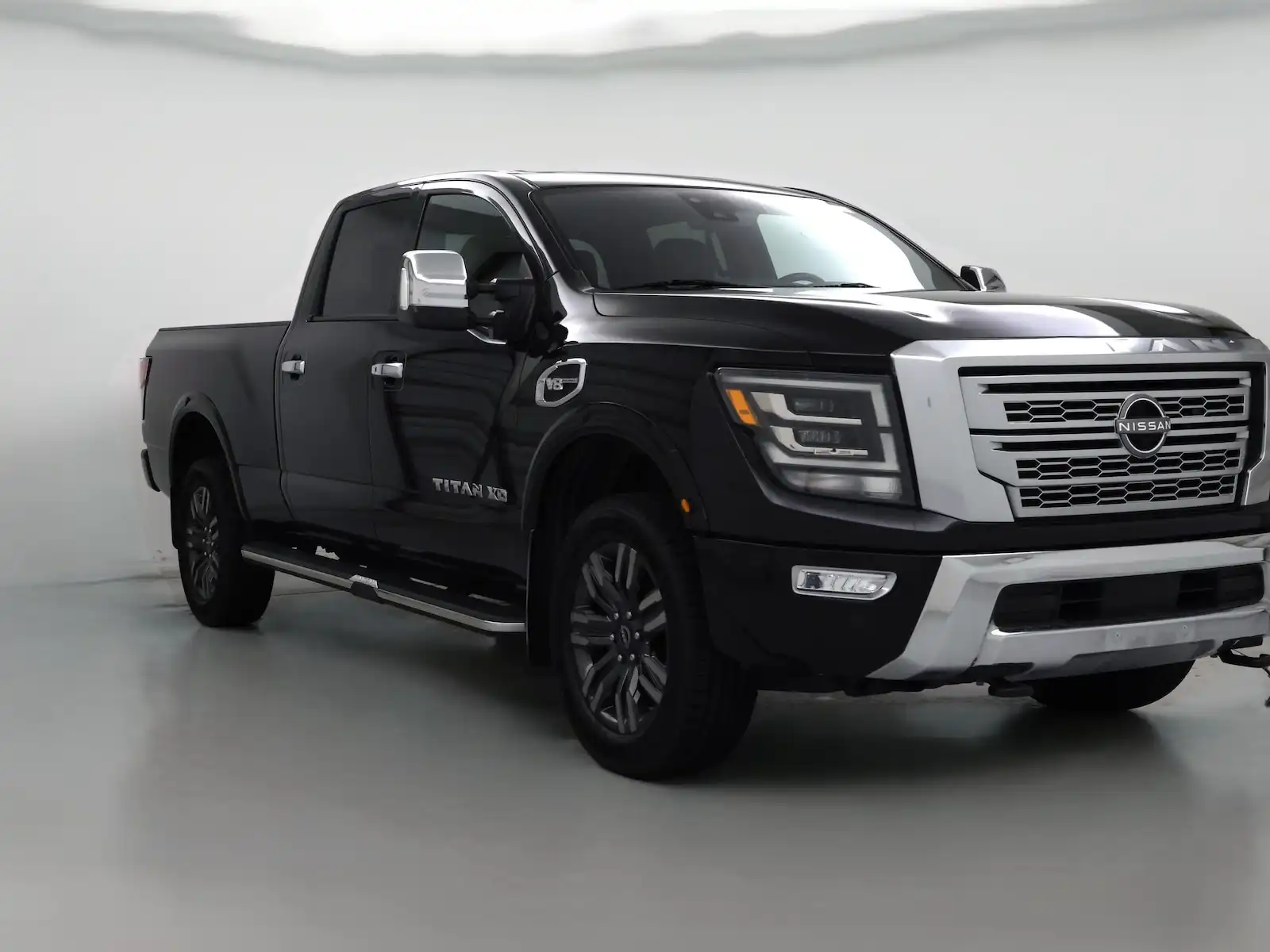 2023 Nissan Titan XD Platinum Reserve Crew Cab 4WD's photo