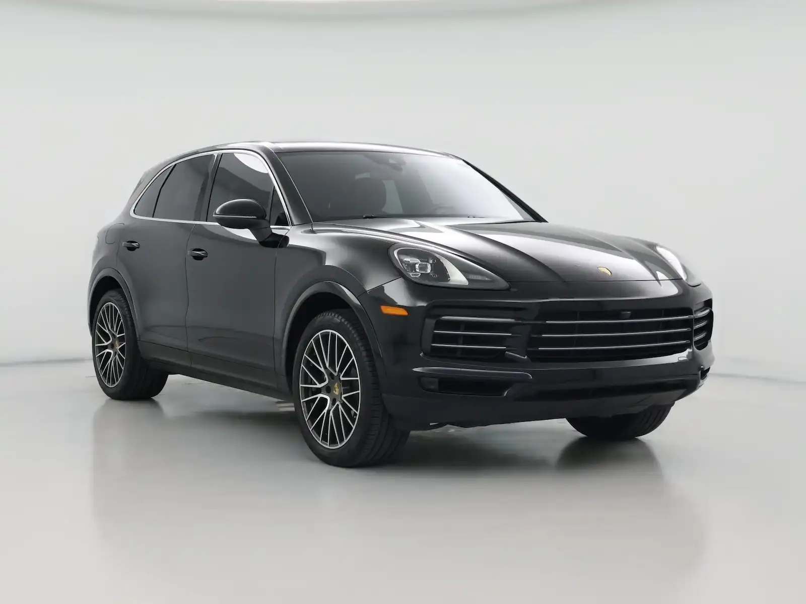 2019 Porsche Cayenne Base's photo