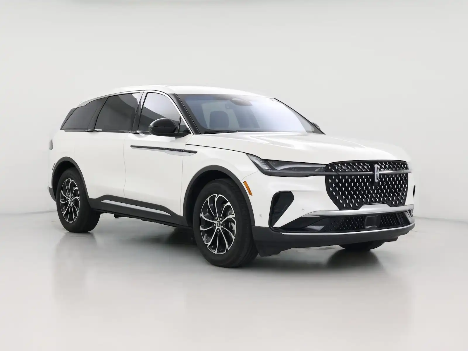 2024 Lincoln Nautilus Premiere AWD's photo