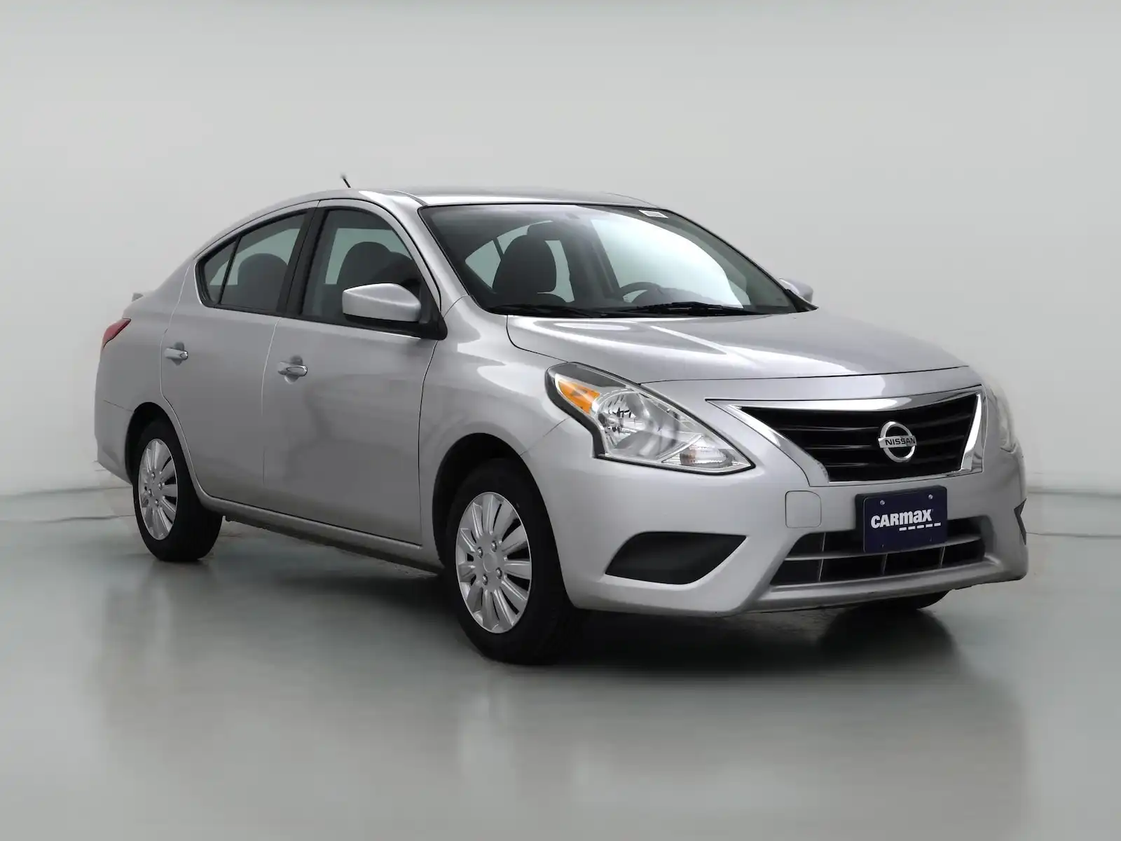 2019 Nissan Versa 1.6 SV CVT's photo