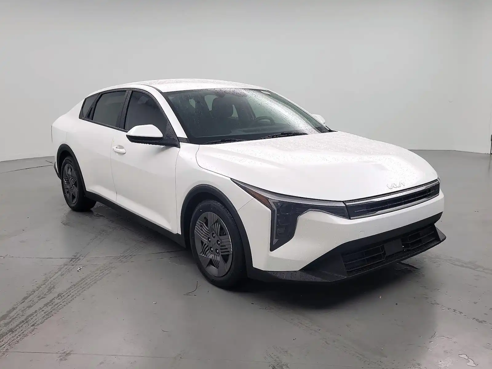 2025 Kia K4 LX Auto's photo