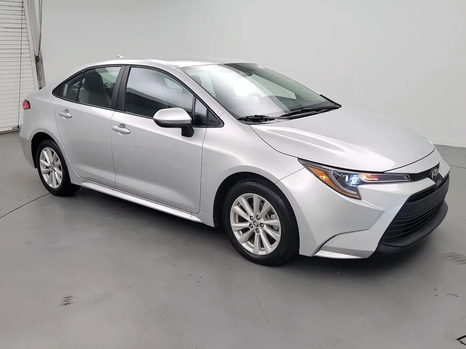 2026 Toyota Corolla LE CVT's photo