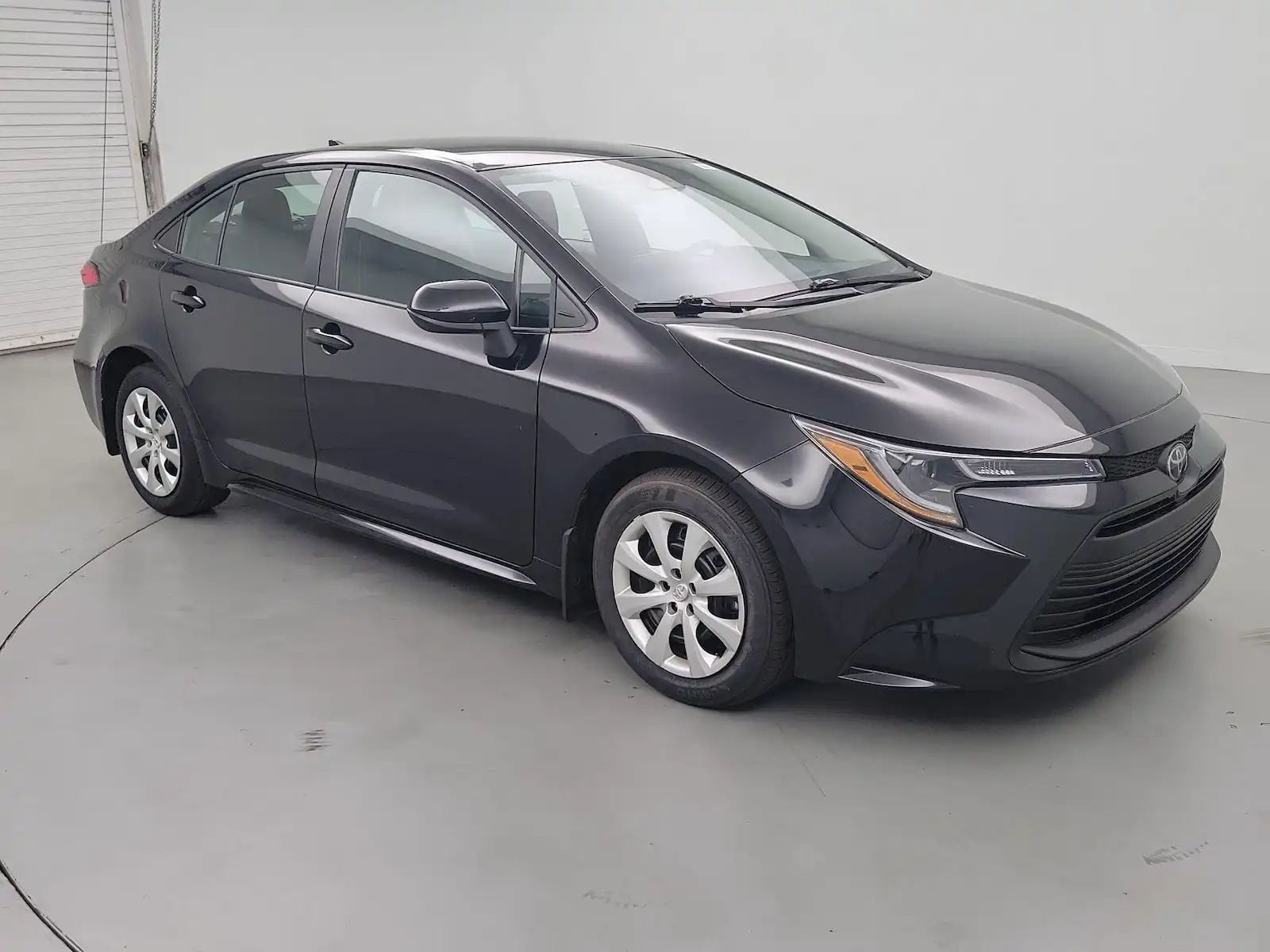 2025 Toyota Corolla LE CVT's photo