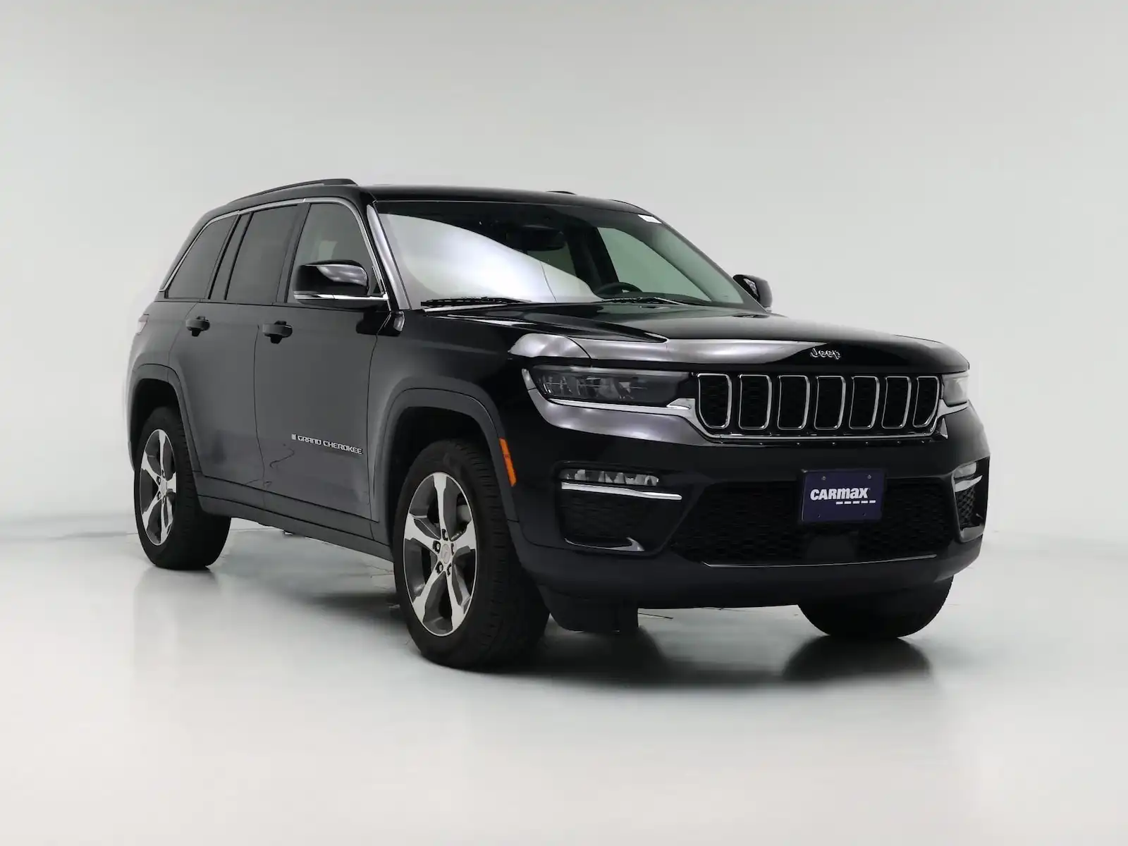 2023 Jeep Grand Cherokee Limited 4WD's photo