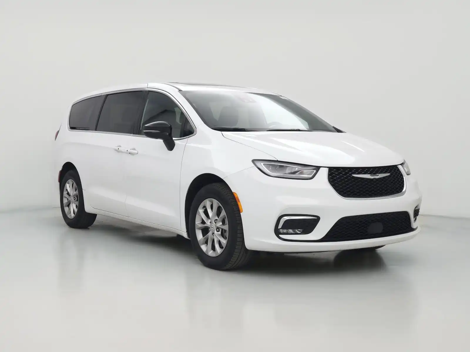 2026 Chrysler Pacifica Limited AWD's photo