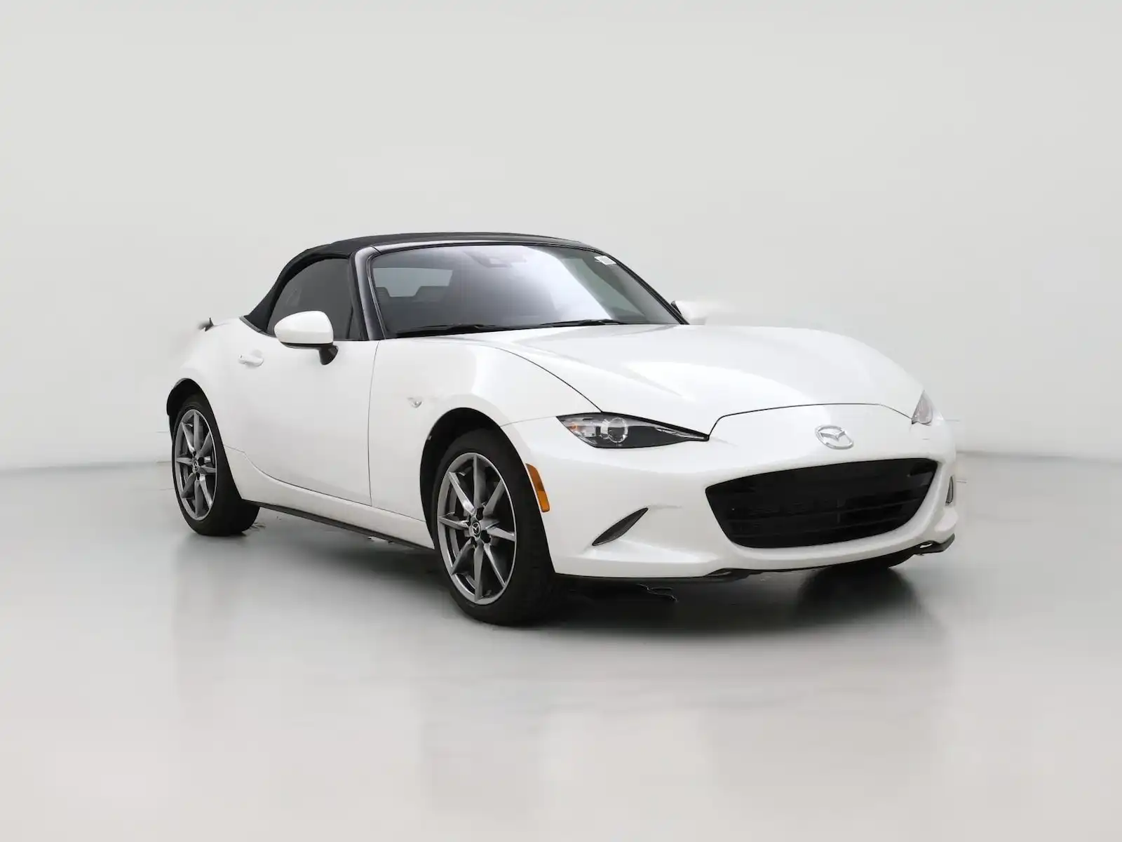 2023 Mazda MX-5 Miata Grand Touring Auto's photo