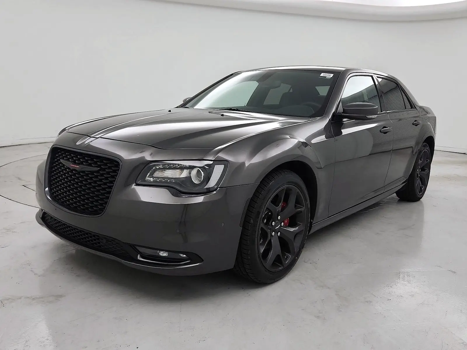 2023 Chrysler 300 S photo 3