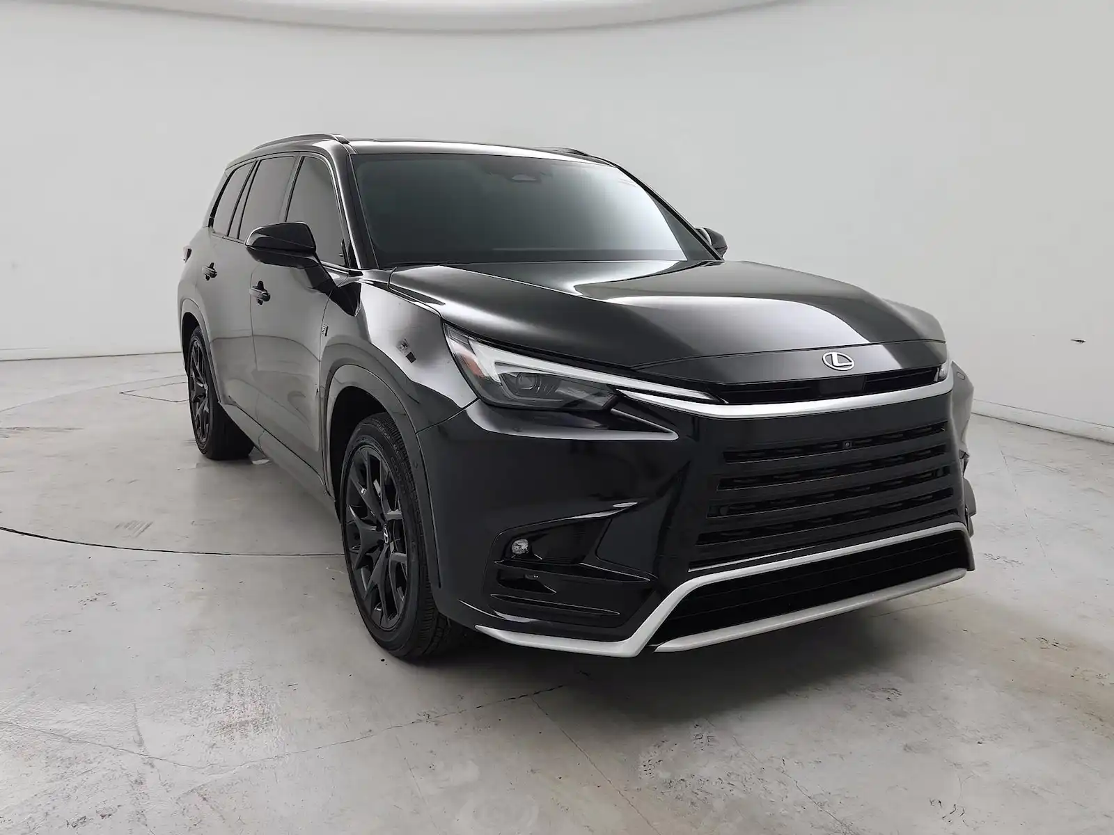 2024 Lexus TX 500h 500h F Sport Luxury's photo