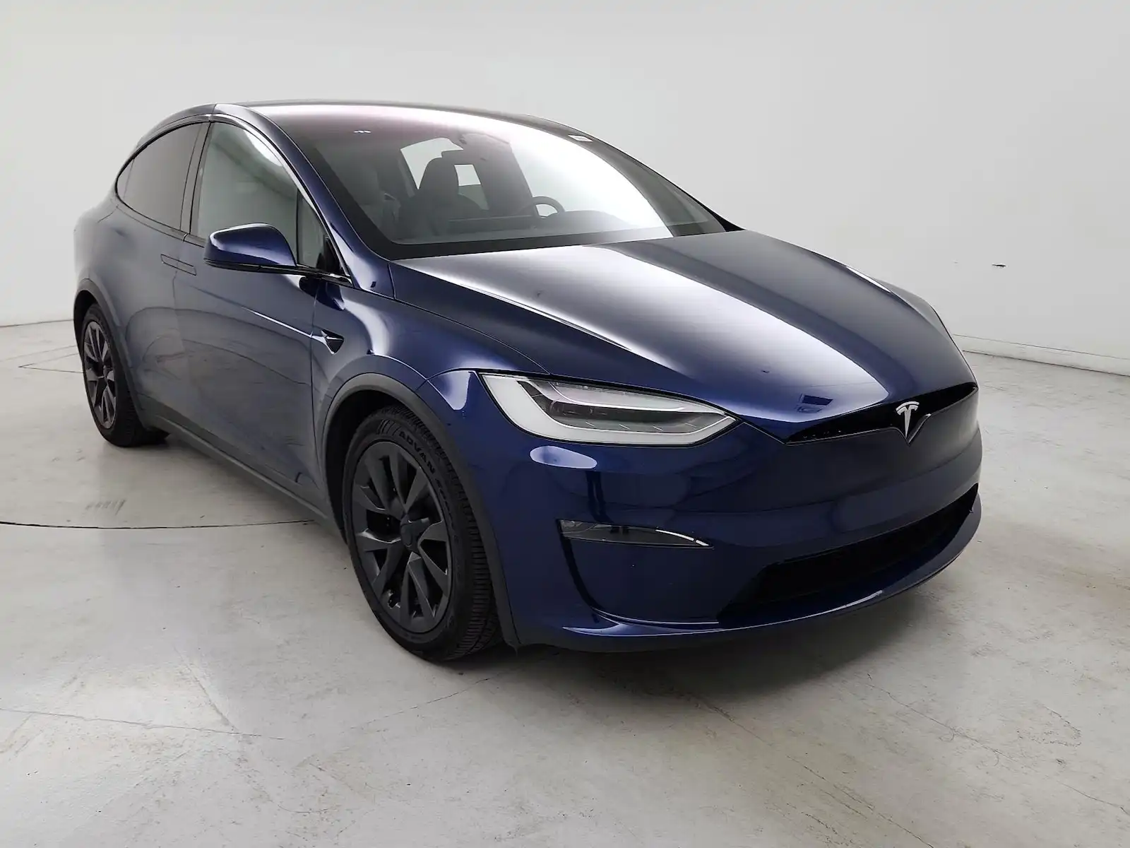 2023 Tesla Model X Long Range's photo