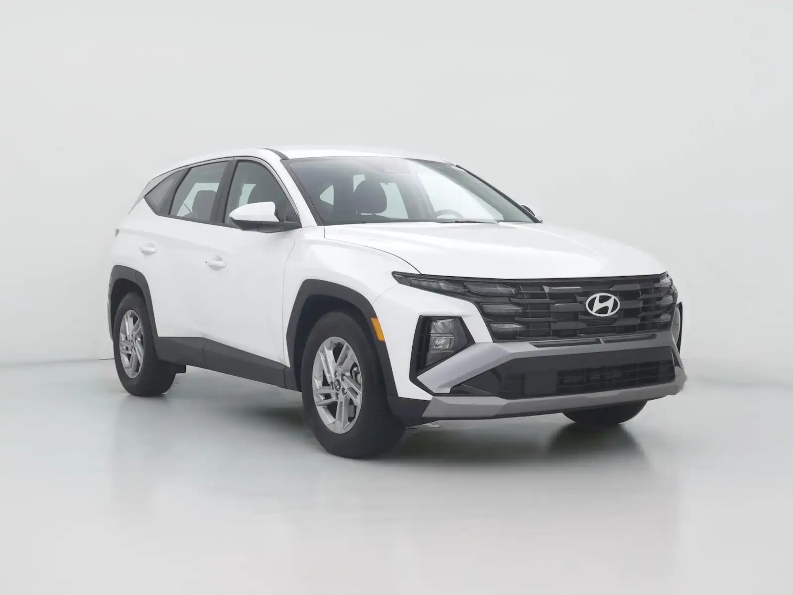 2026 Hyundai Tucson SE's photo