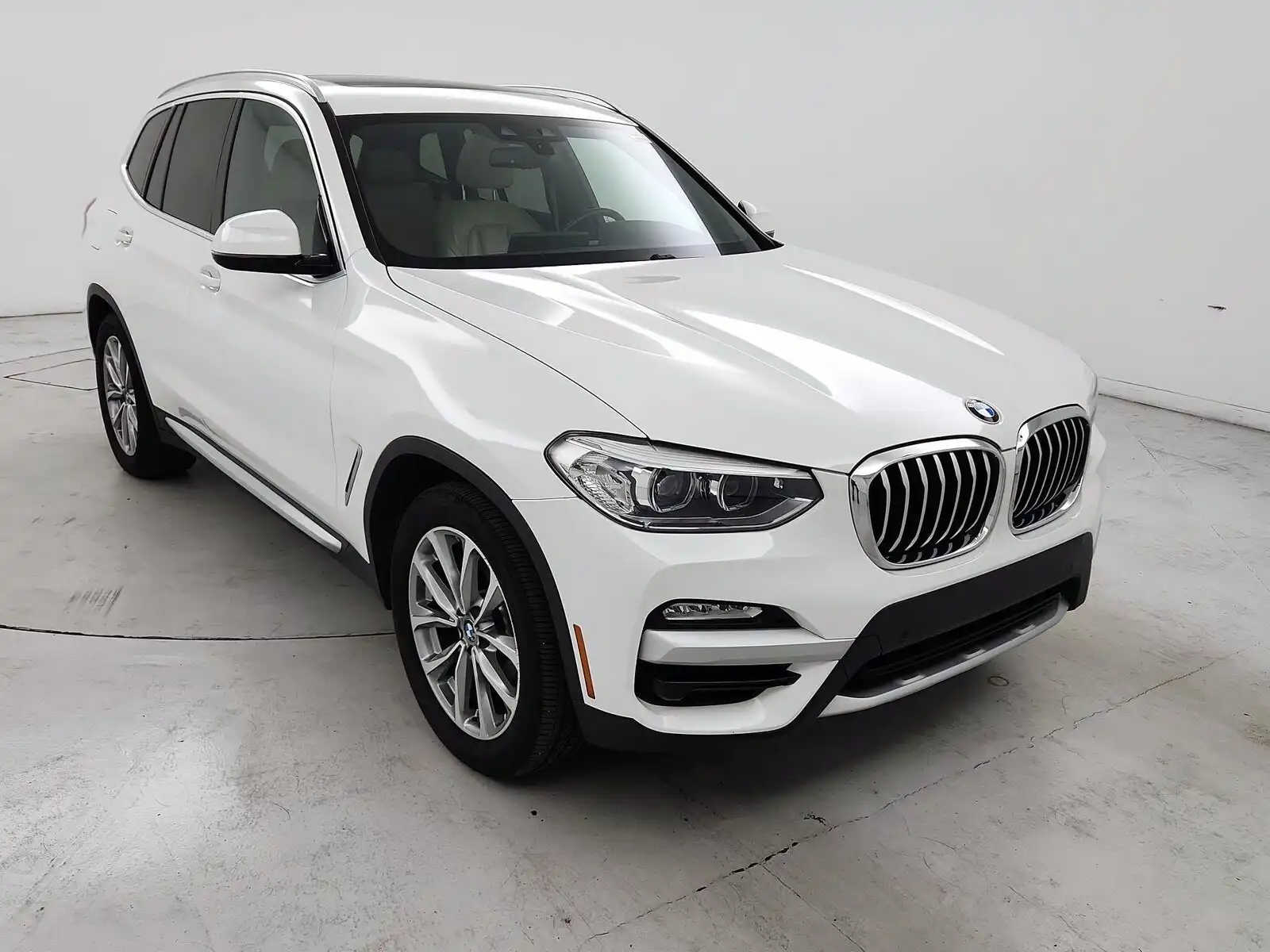 2019 BMW X3 sDrive30i's photo