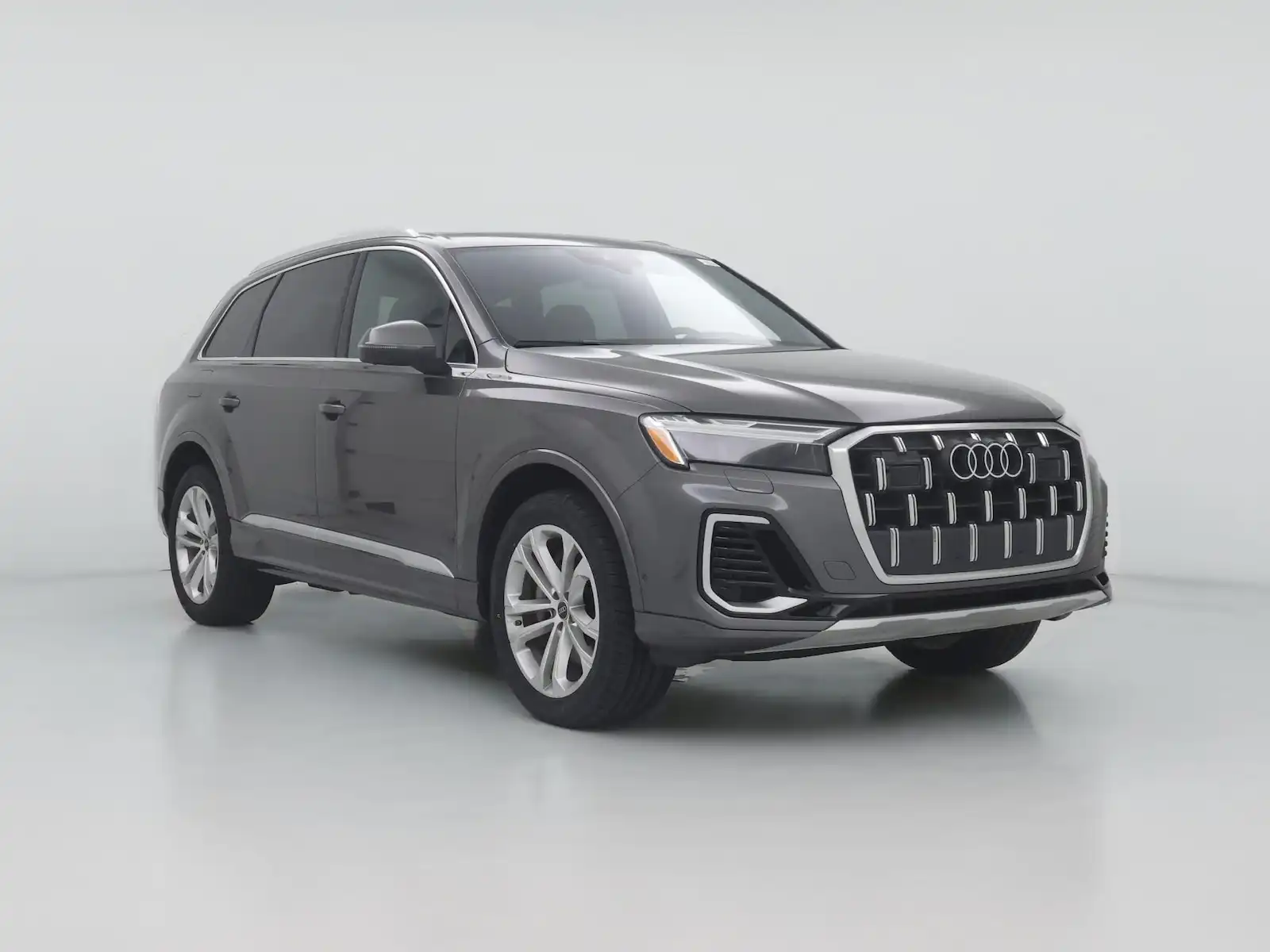 2025 Audi Q7 55 Premium Plus quattro Tiptronic's photo