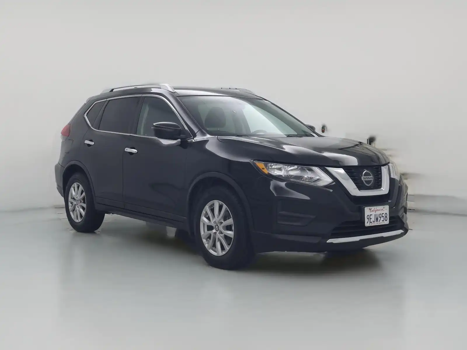 2018 Nissan Rogue SV FWD's photo