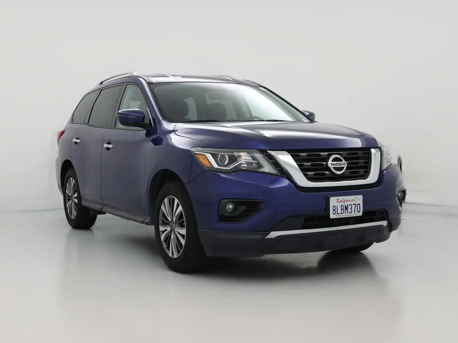 2019 Nissan Pathfinder SV FWD's photo