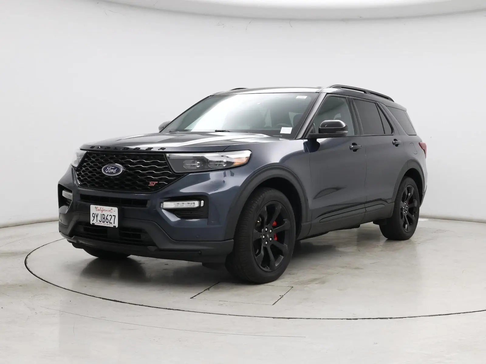 2024 Ford Explorer ST 4WD photo 5