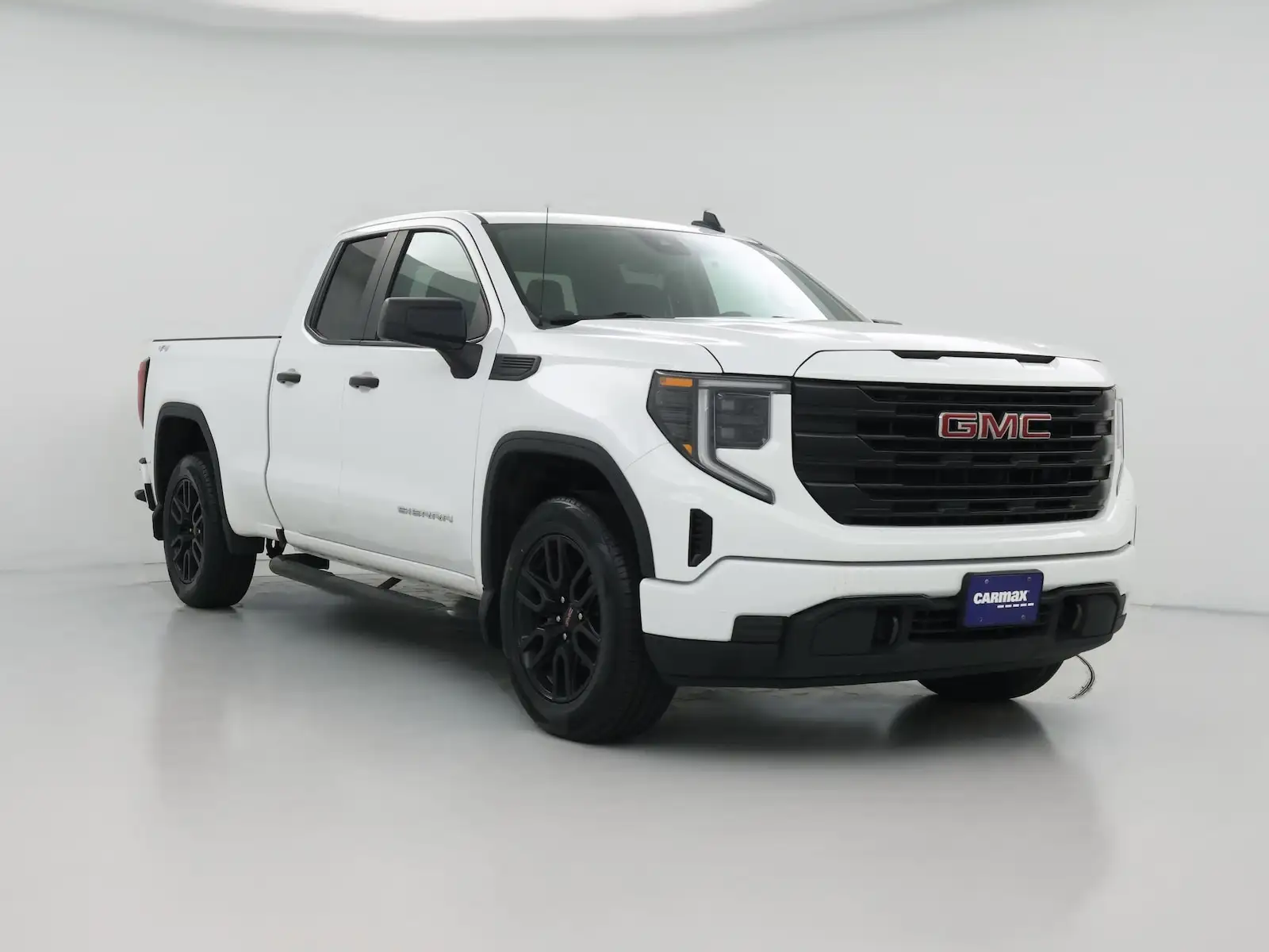 2024 GMC Sierra Pro 4WD Double Cab Standard Box's photo