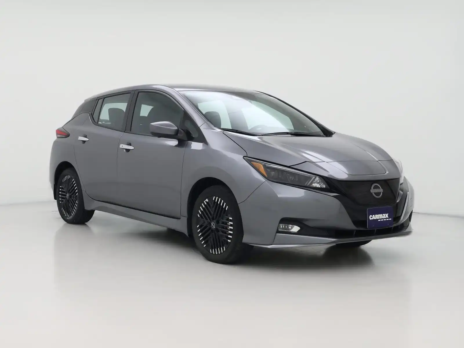 2024 Nissan Leaf SV Plus's photo