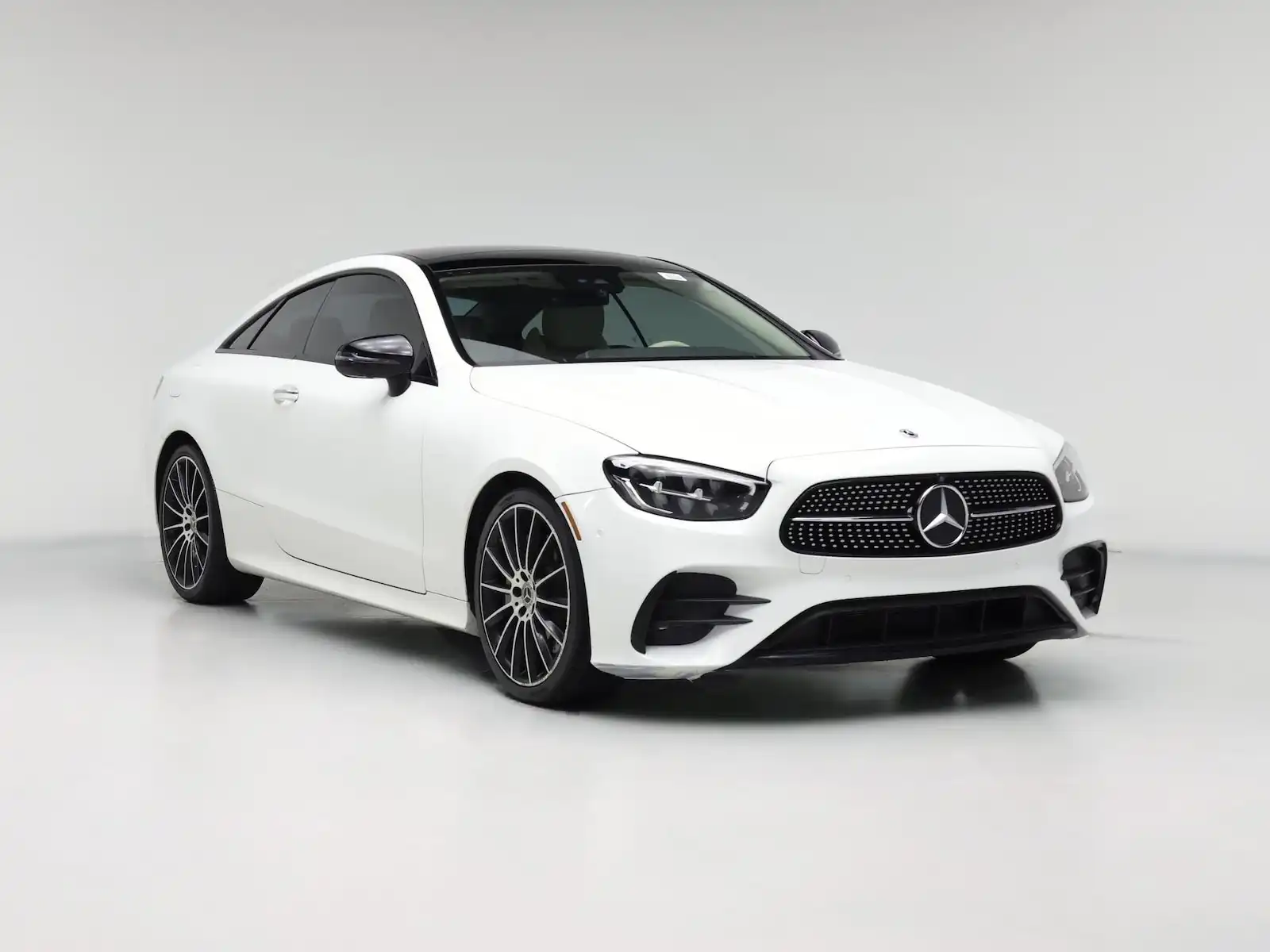 2022 Mercedes-Benz E-Class E450 Coupe's photo