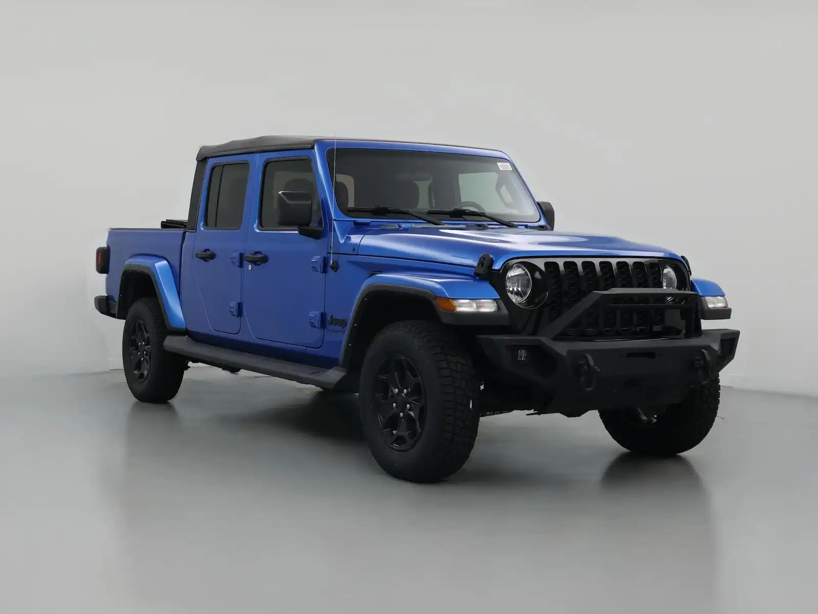 2022 Jeep Gladiator Willys Sport's photo