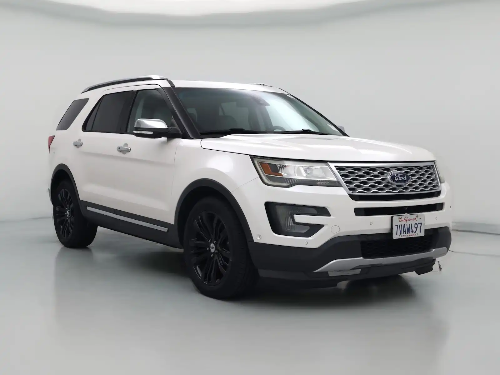 2017 Ford Explorer Platinum 4WD's photo