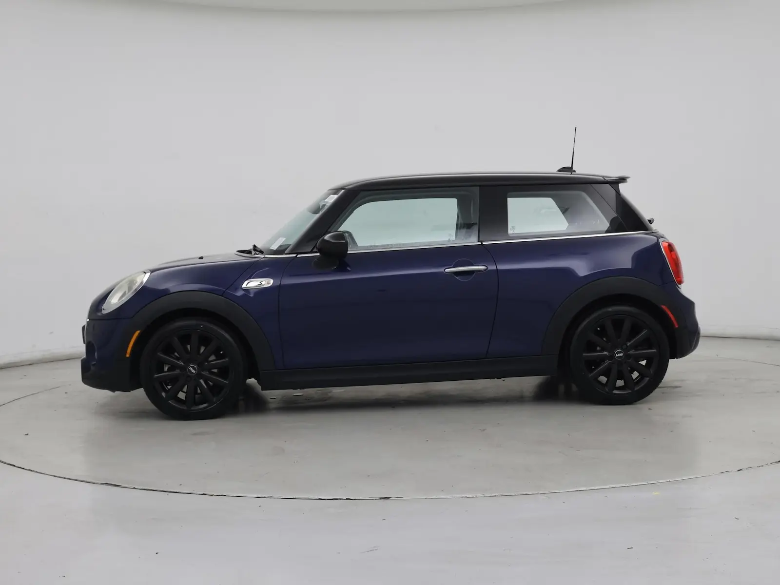 2015 MINI Cooper S photo 4