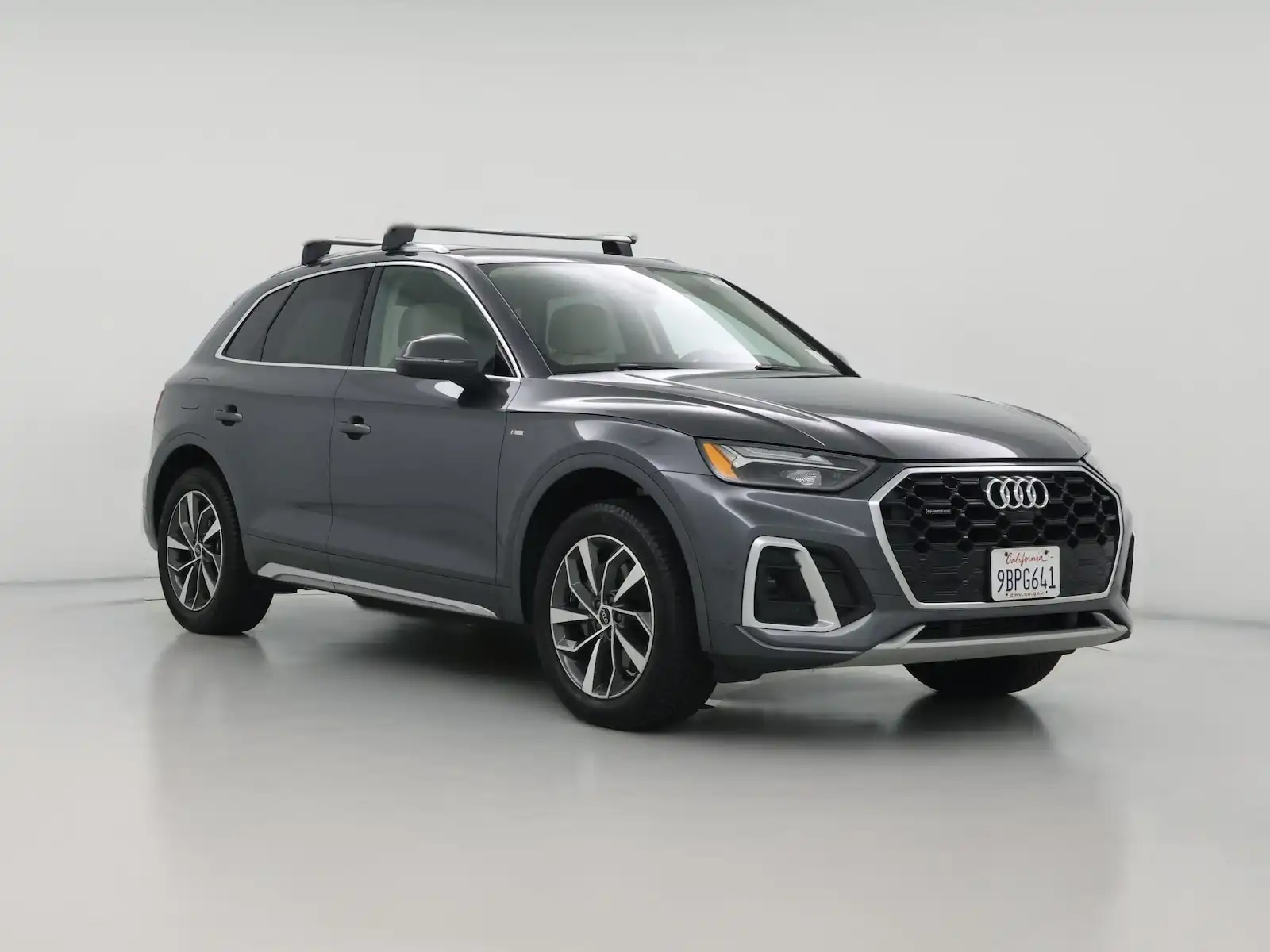2022 Audi Q5 45 Premium Plus's photo