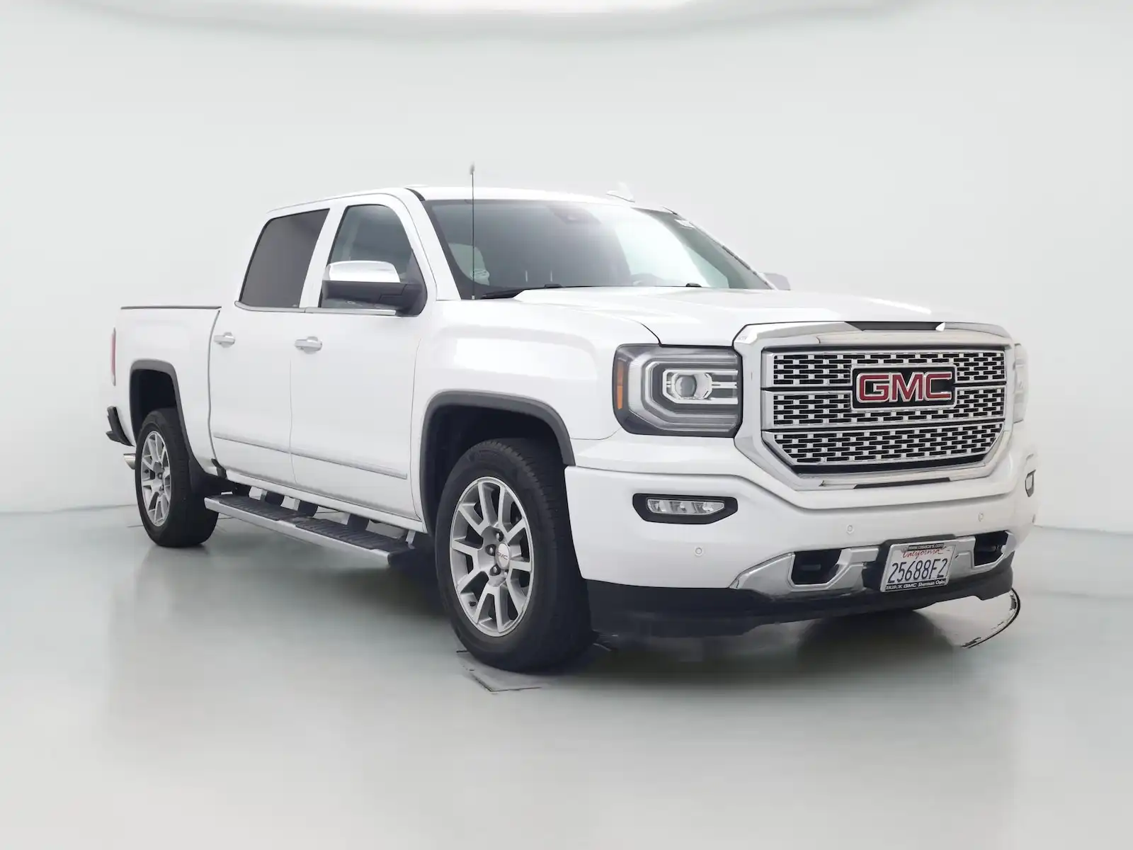 2017 GMC Sierra 2WD Crew Cab Short Box's photo