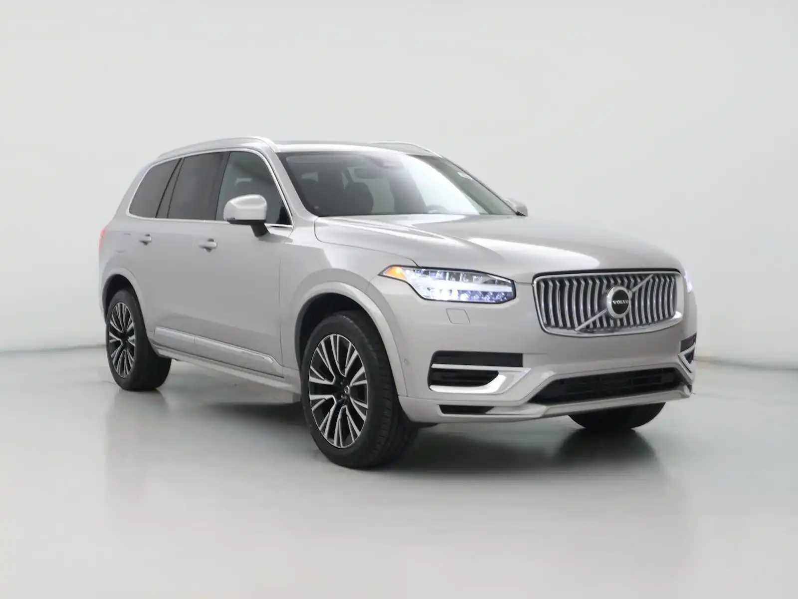 2023 Volvo XC90 T8 Recharge Plus 6-Seater AWD's photo