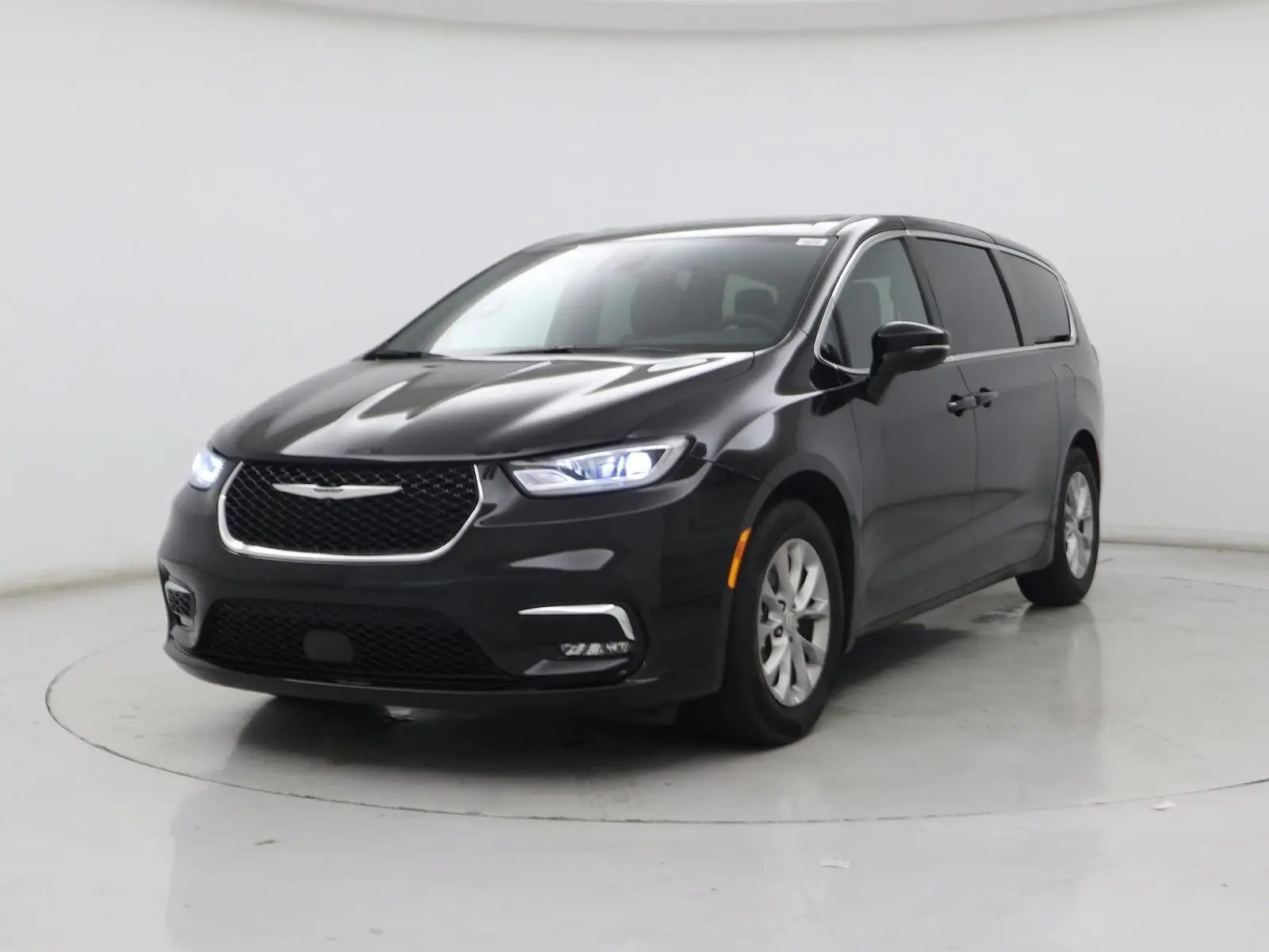 2026 Chrysler Pacifica Limited photo 5