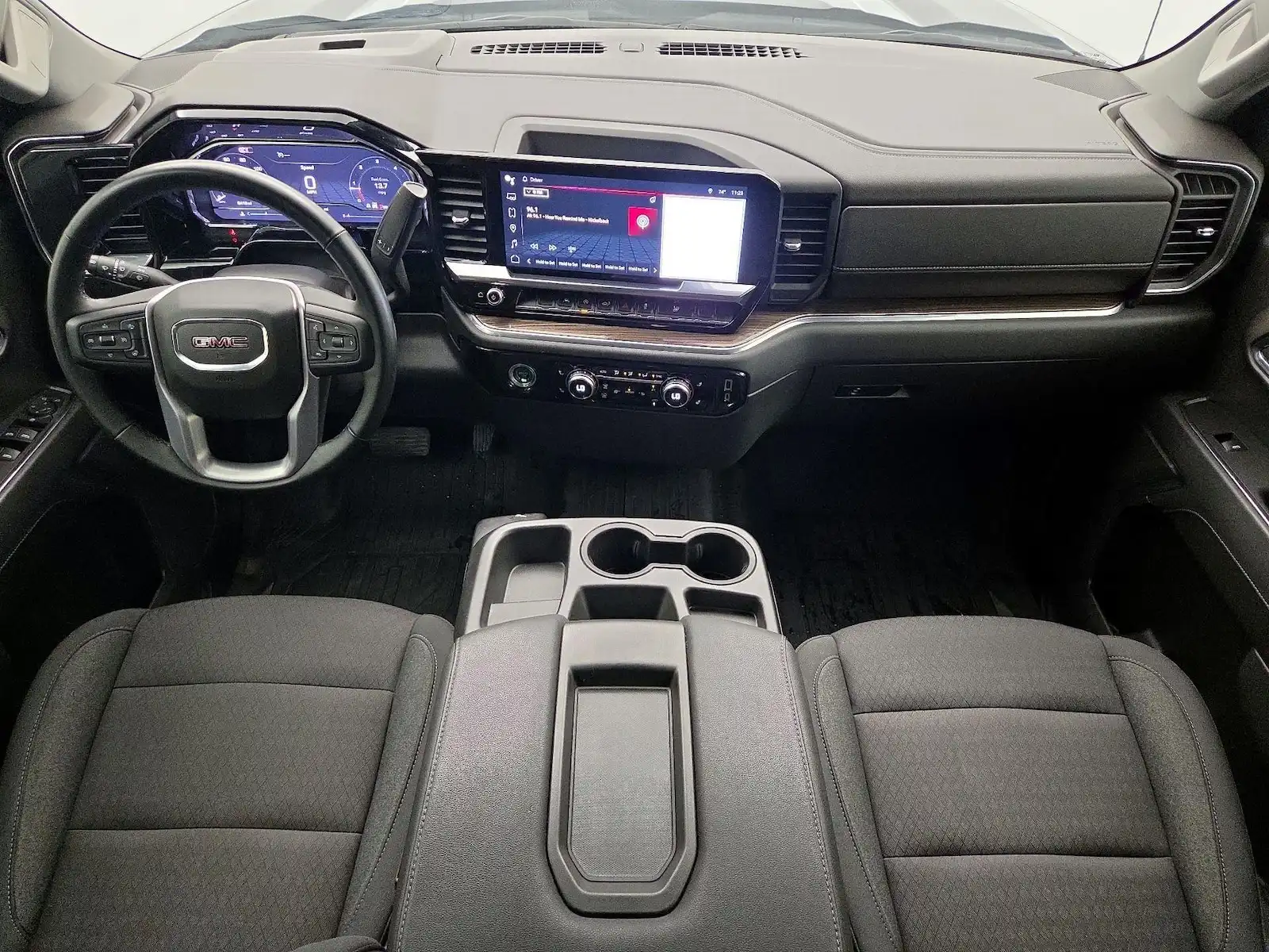 2024 GMC Sierra Elevation 4WD Crew Cab Standard Box 3VL's photo