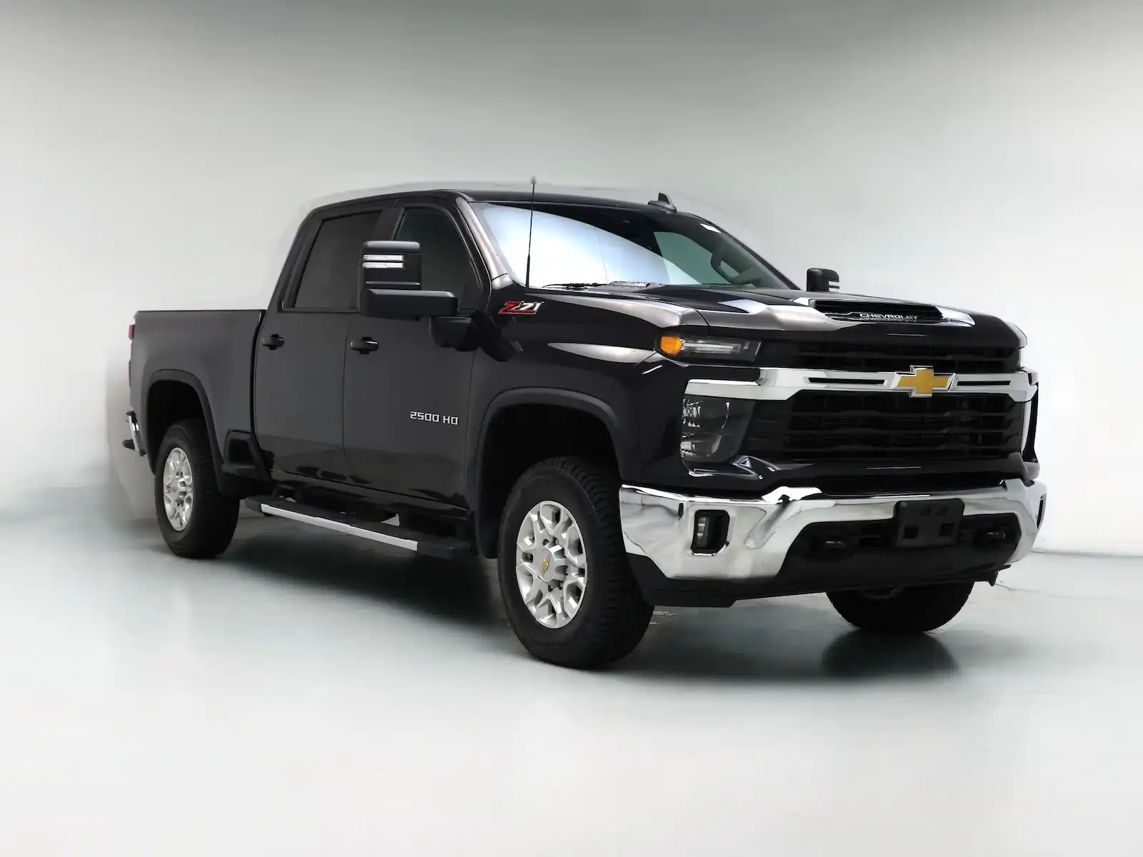 2024 Chevrolet Silverado HD LT 4WD Crew Cab Standard Box's photo