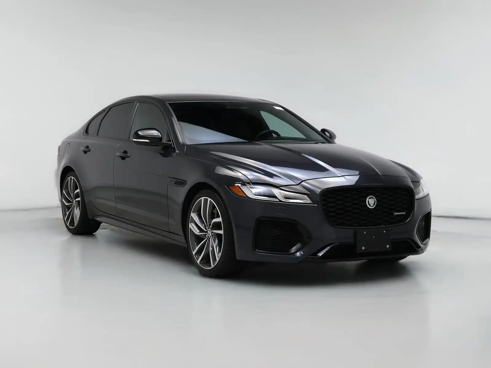 2024 Jaguar XF P300 R-Dynamic SE's photo