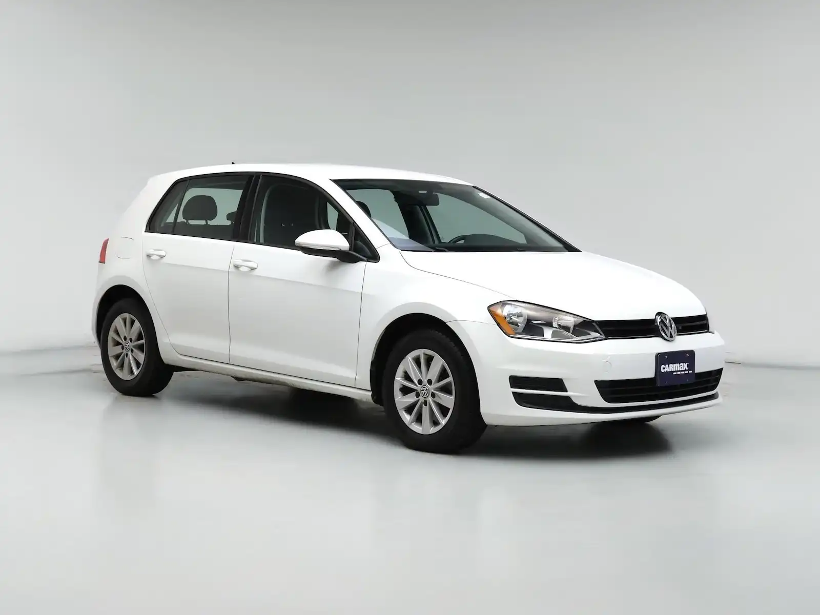 2015 Volkswagen Golf TSI S 4-Door Auto PZEV's photo