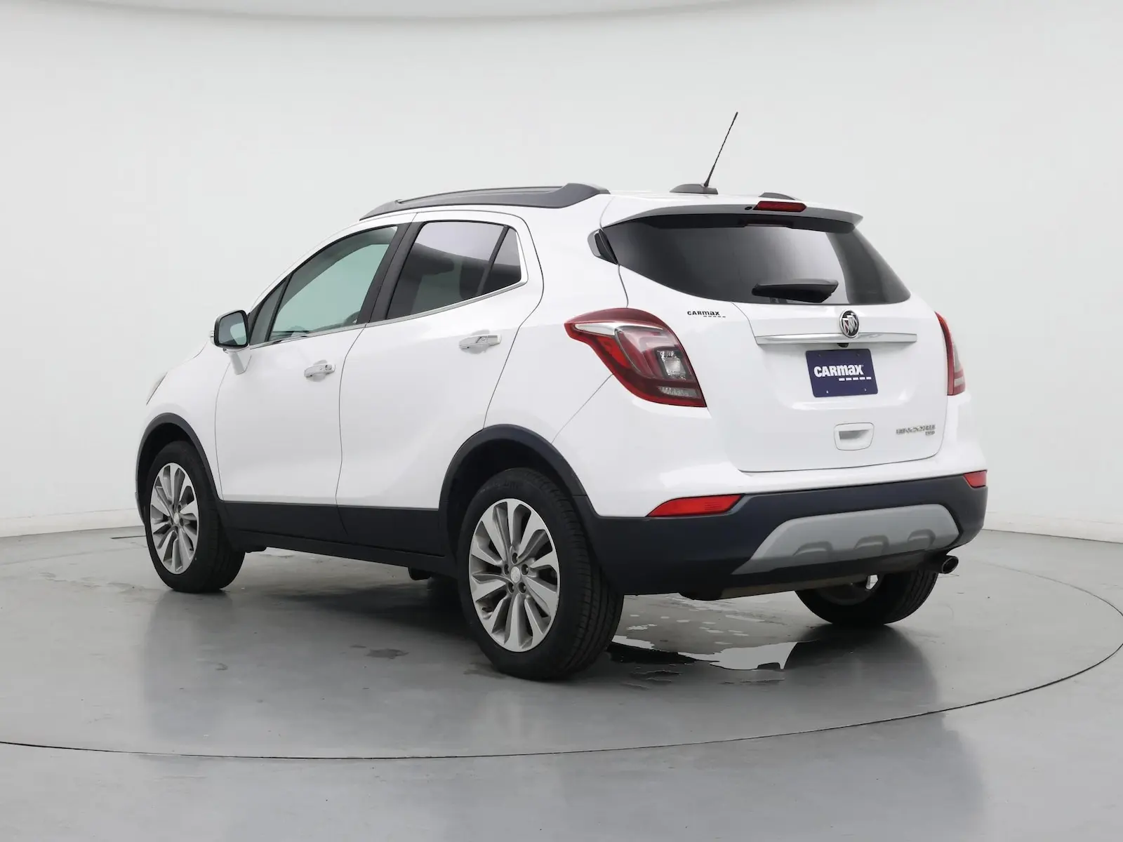 2019 Buick Encore Preferred AWD photo 3
