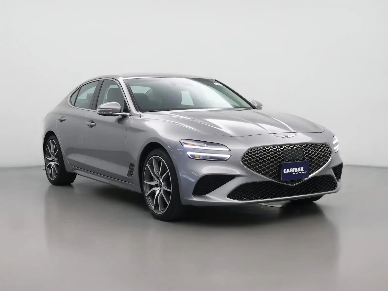 2025 Genesis G70 2.5T Standard's photo