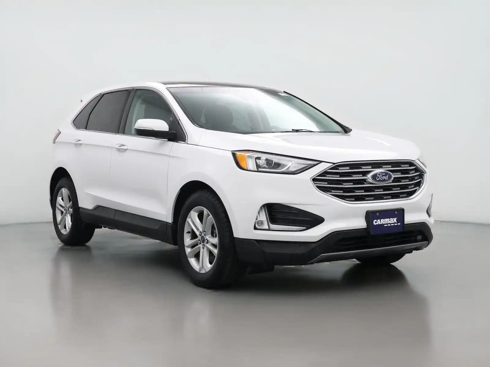 2019 Ford Edge SEL AWD's photo
