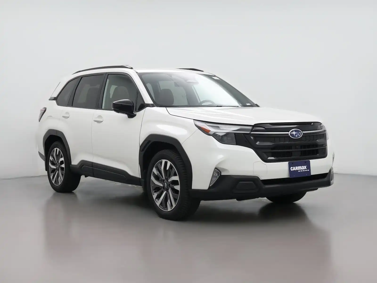 2025 Subaru Forester Touring's photo