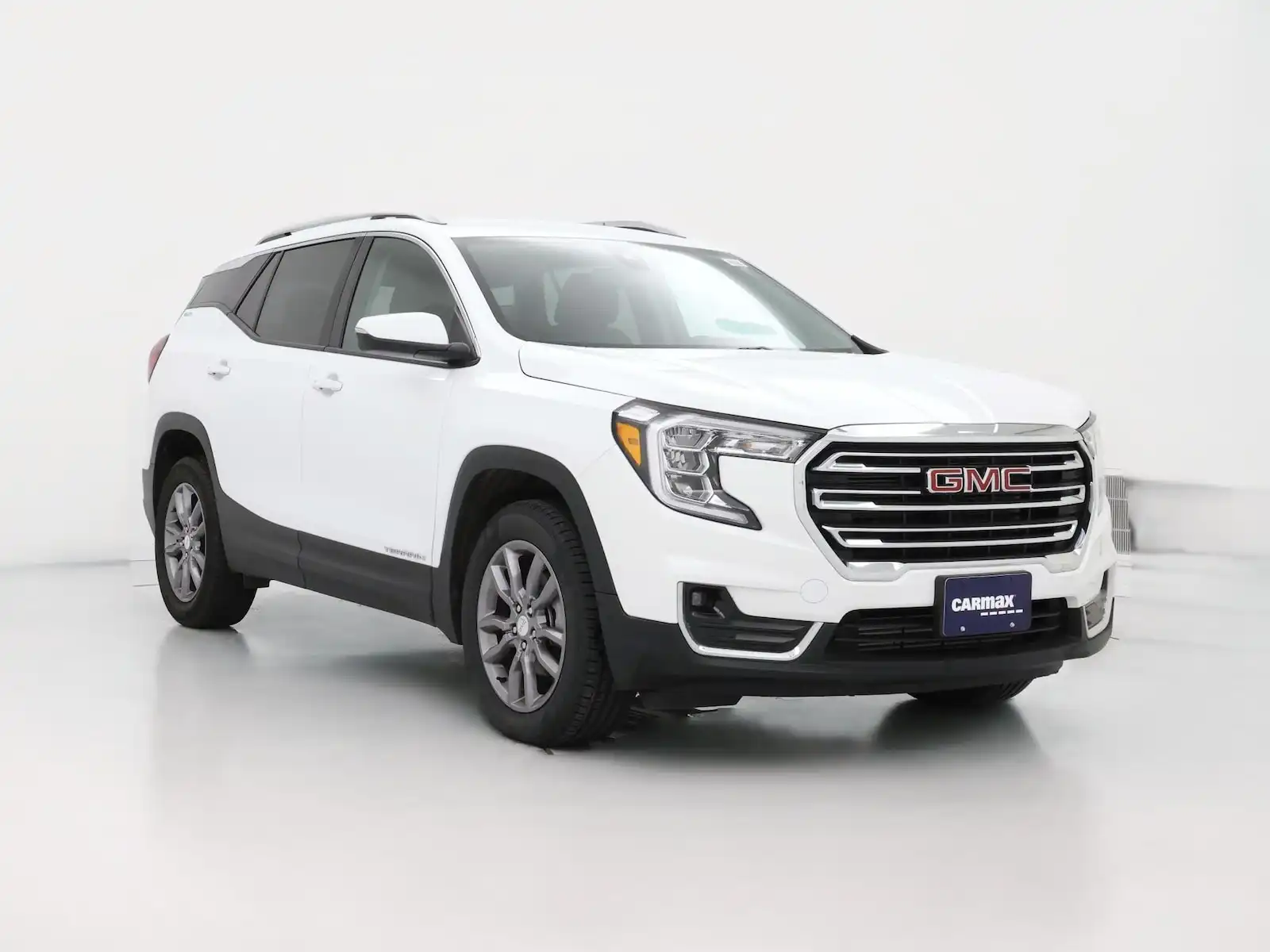 2024 GMC Terrain SLT AWD's photo