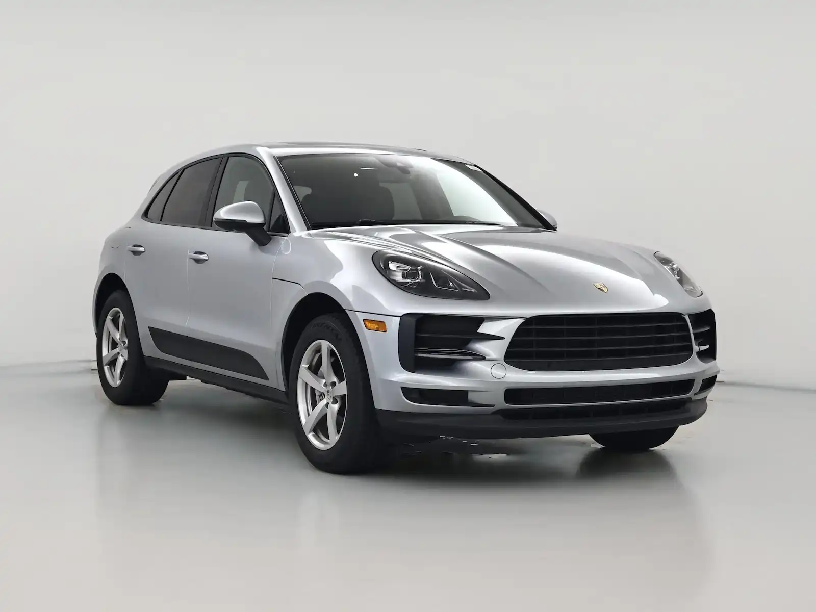 2020 Porsche Macan Base's photo