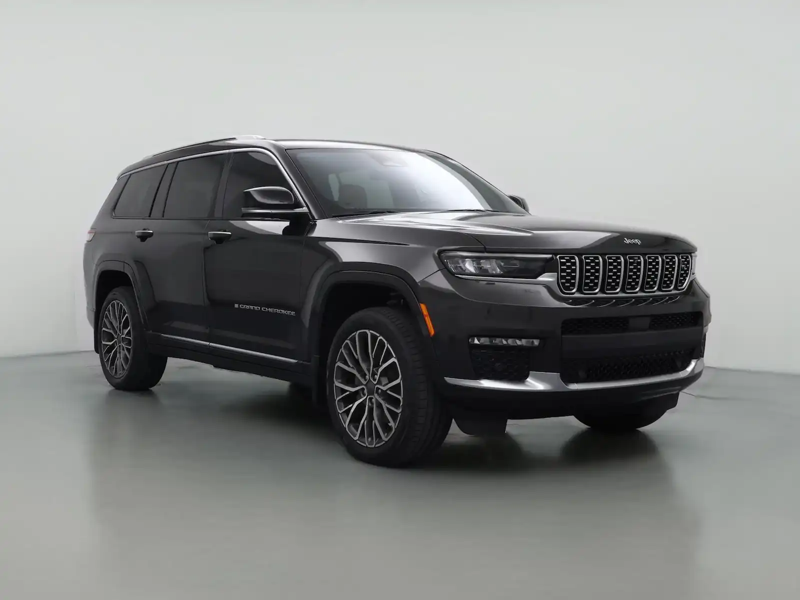 2023 Jeep Grand Cherokee L Summit Reserve 4WD's photo